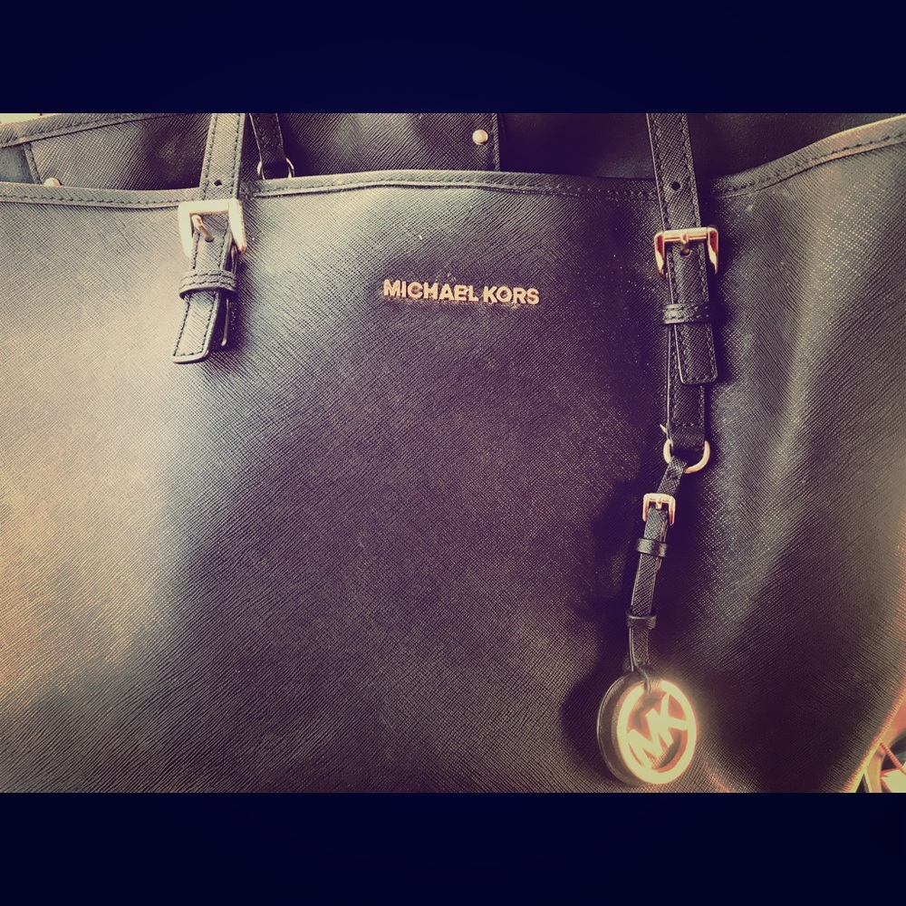Michael Kors Jet Set Tote